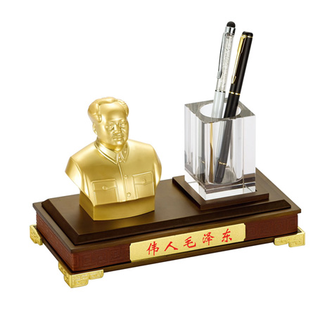 毛主席誕辰120周年紀(jì)念擺件、筆筒